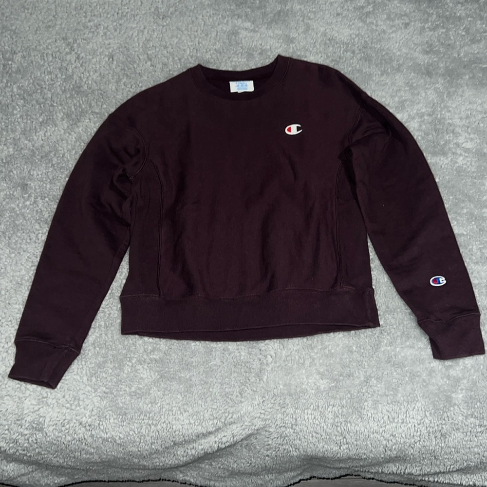 Champion burgundy crewneck